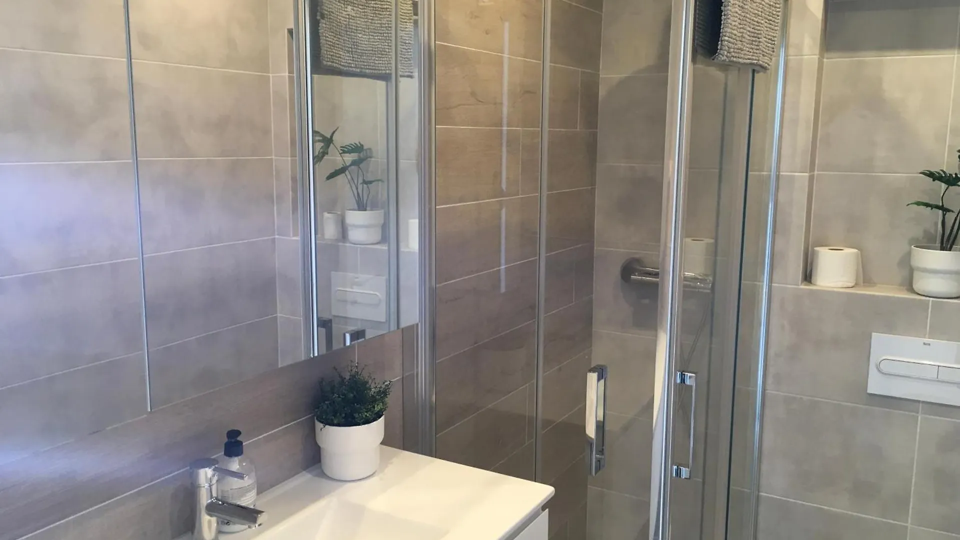 Malibu Apartment Benalmadena 0*,